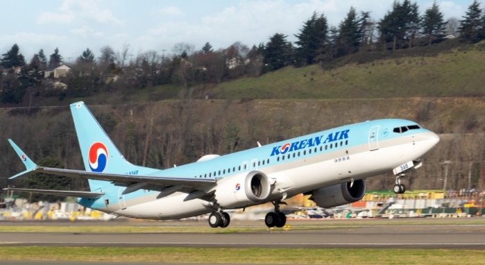 大韩航空一飞机因增压体系
题目
返航，多人耳膜疼痛被送医 科技